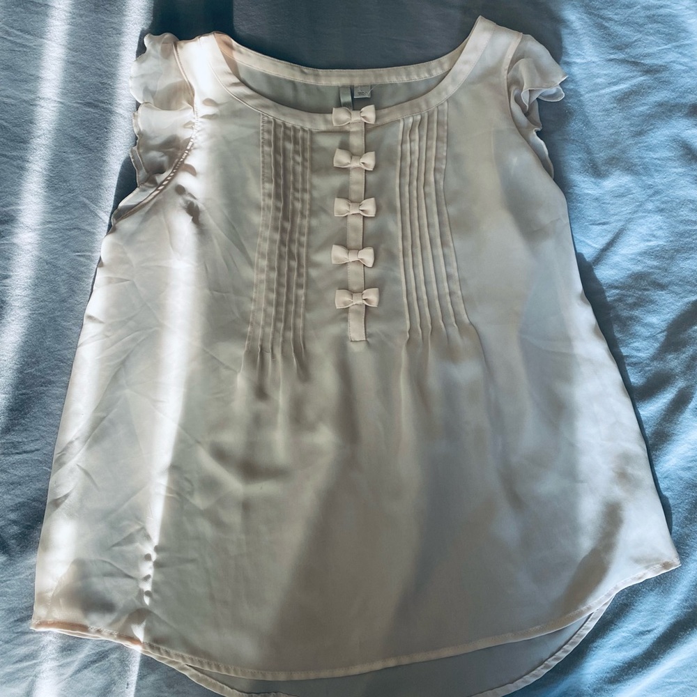 Lauren Conrad L Blush Blouse